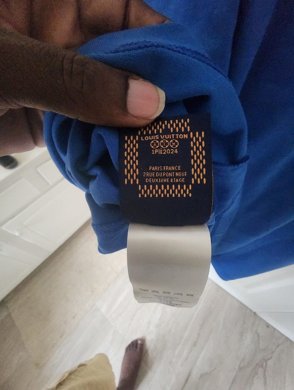 Louis Vuitton Cotton T-Shirt - Picture 14 of 15